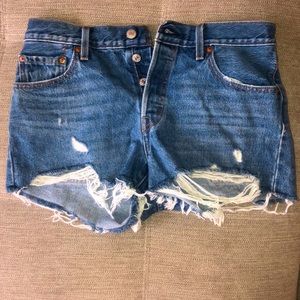 Levi Jean Shorts